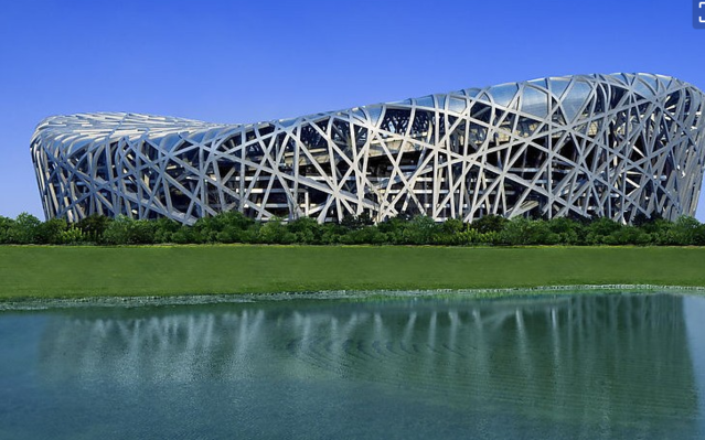 北京奥运会标志性的建筑物--鸟巢